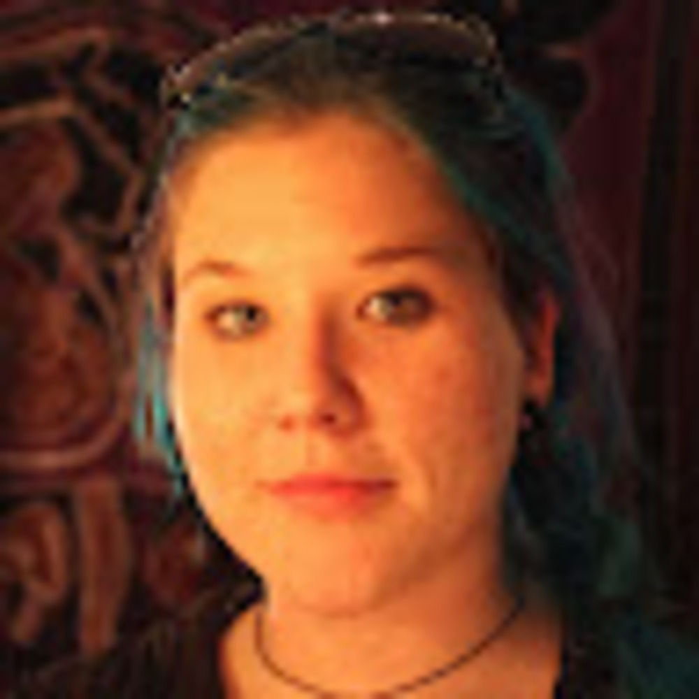 Meet your Posher, Alaina